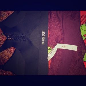 New Victoria secret sports bra and undies